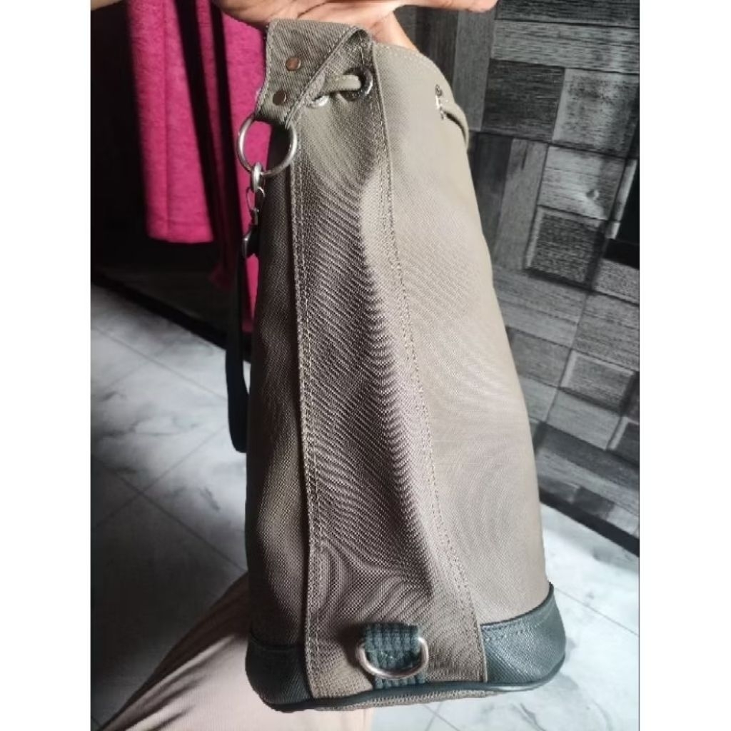 Tas Serut Lacoste Ori