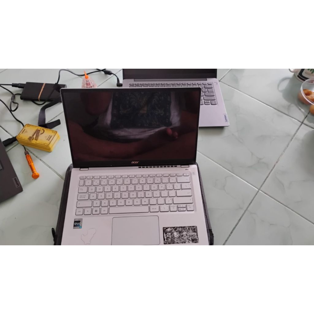 Acer Swift 3 dan Ssd nvme Phison