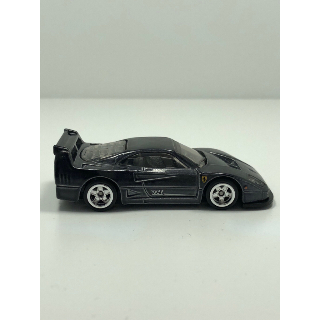 Hot Wheels Ferrari F40 Competizione Super Treasure Hunt Loose Rivet