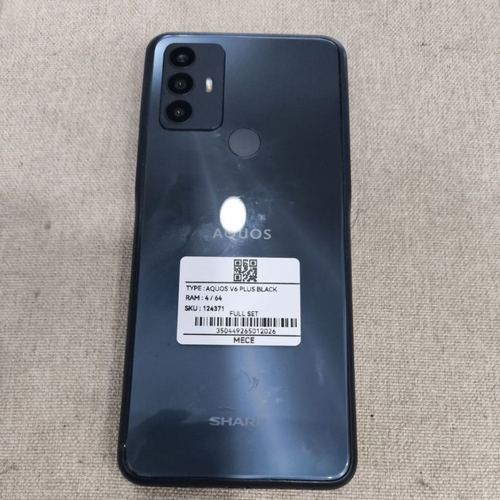 Handphone second normal Sharp aquos V6 V6 plus 4+64 3+32 fullset original