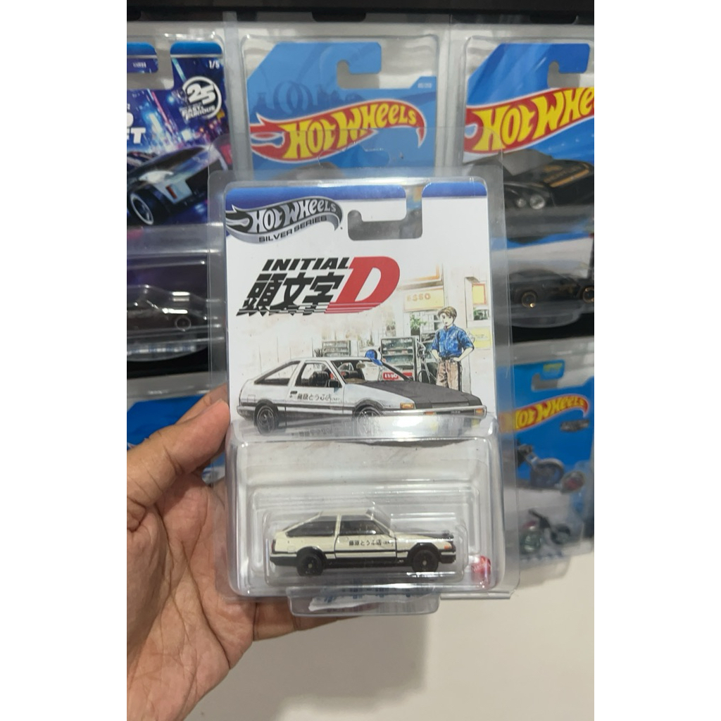 Hotwheels Custom Initial D Toyota AE86 Sprinter Trueno