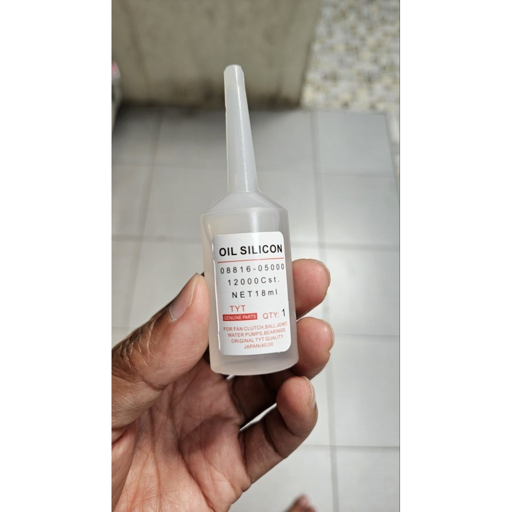 Silikon Silicone Oil Oli Pelumas Karet Wiper Karet list Kaca Mobil
