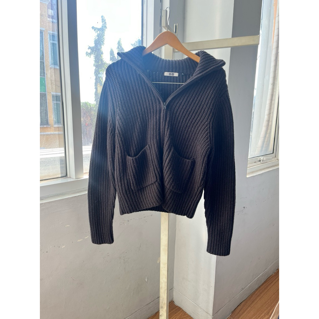 Jacket Rajut by Uniqlo U