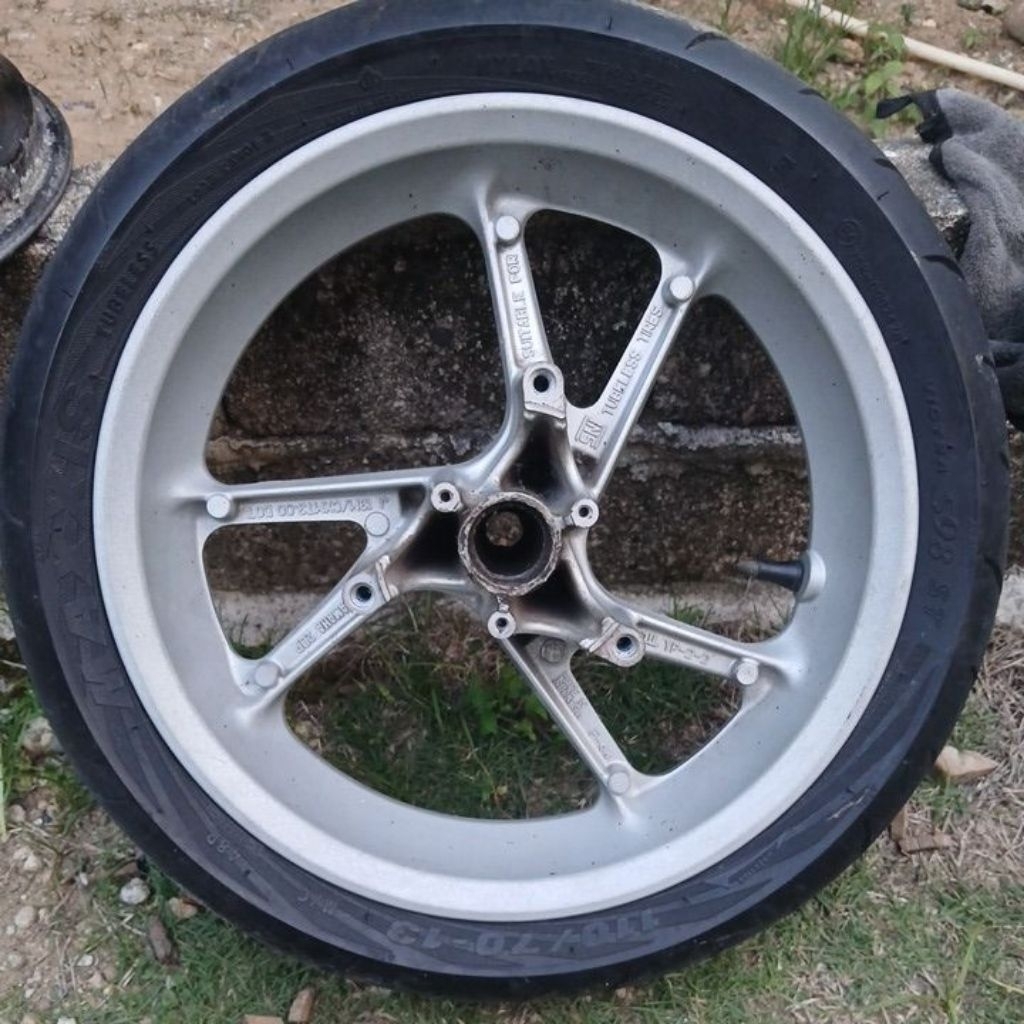 velg nmax old depan >> deskripsi