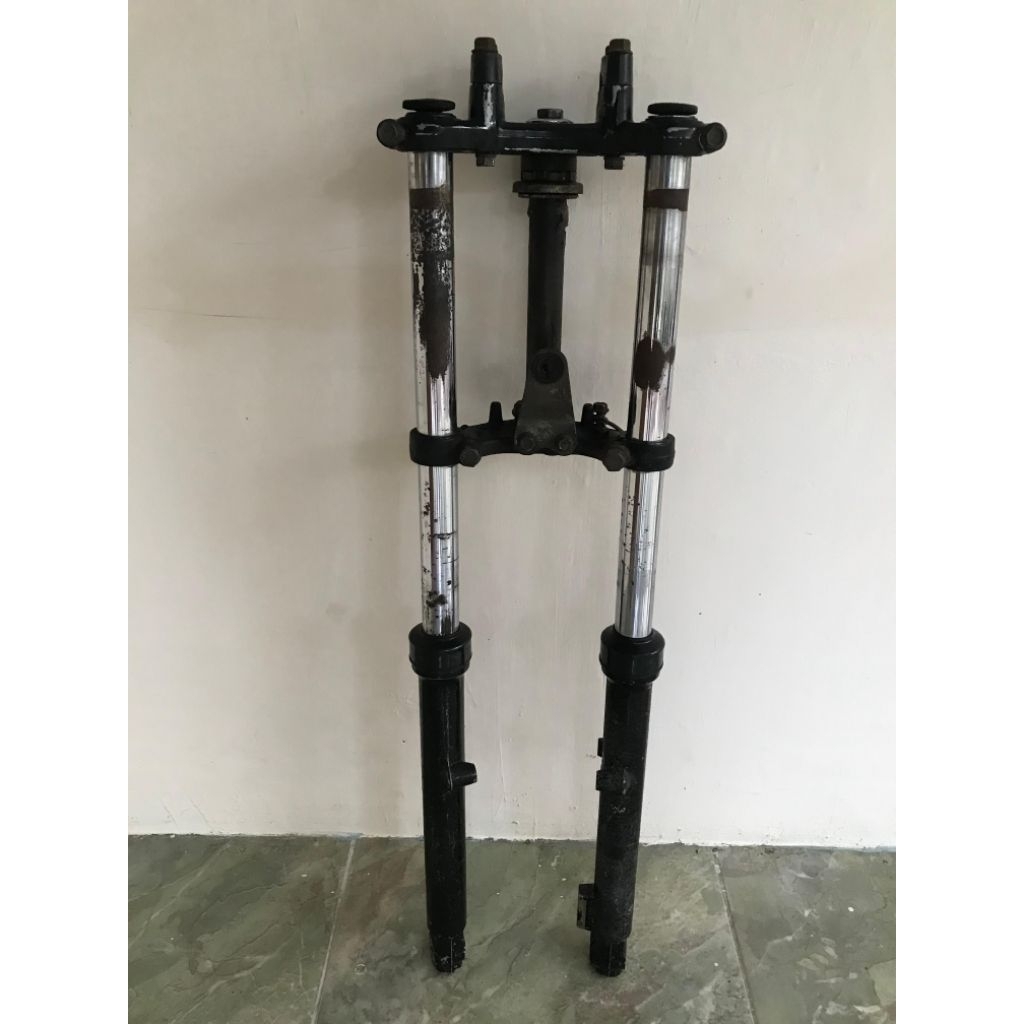 SHOCK DEPAN YAMAHA YT115 ORIGINAL LEPASAN UNIT
