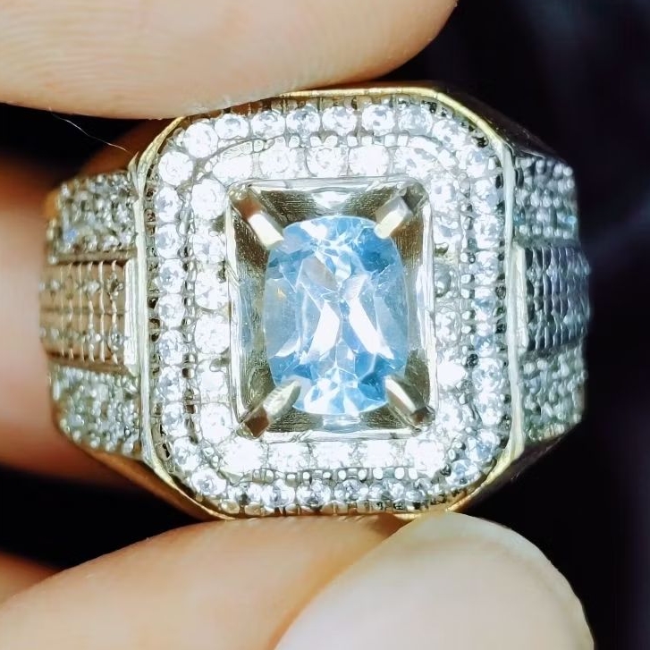 Natural Blue Topaz Swiss IRR 2.45crt Kristal Luster Mewah Gemericik Lab Memo GLI