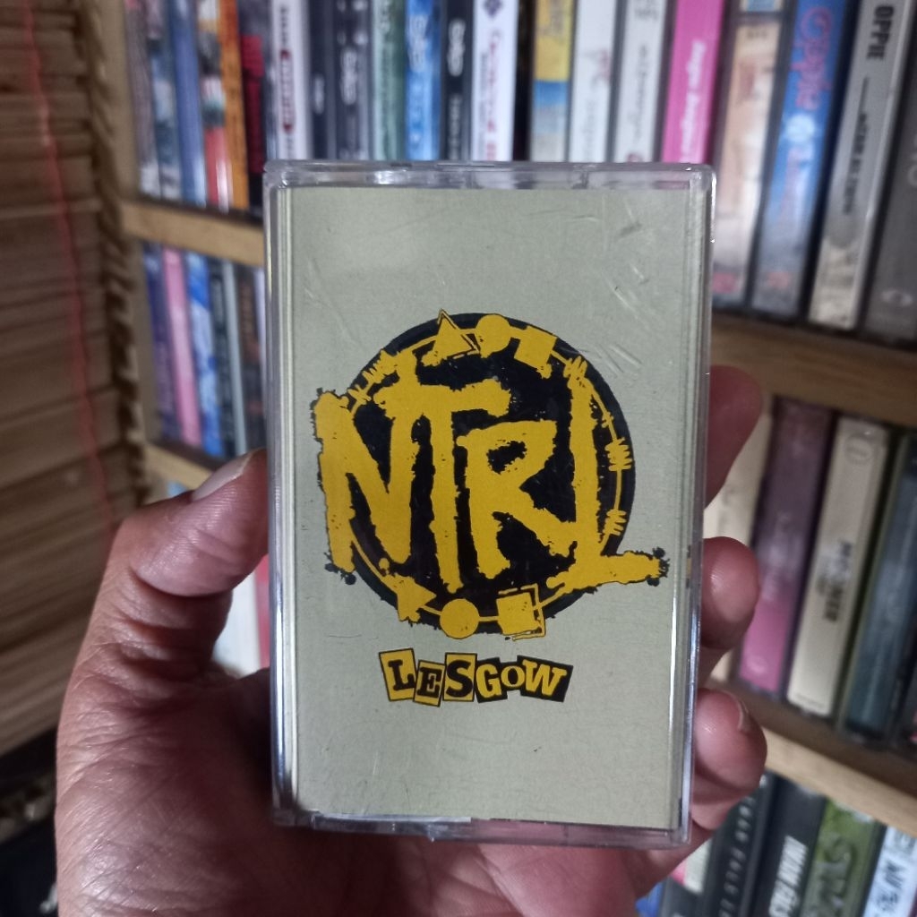 kaset pita NTRL album Lesgow
