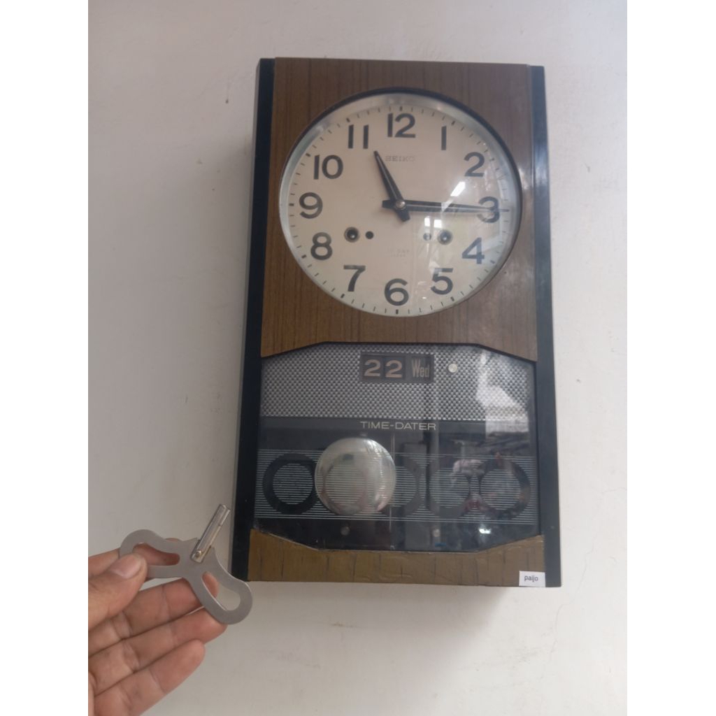 jam dinding Seiko jadul bandul