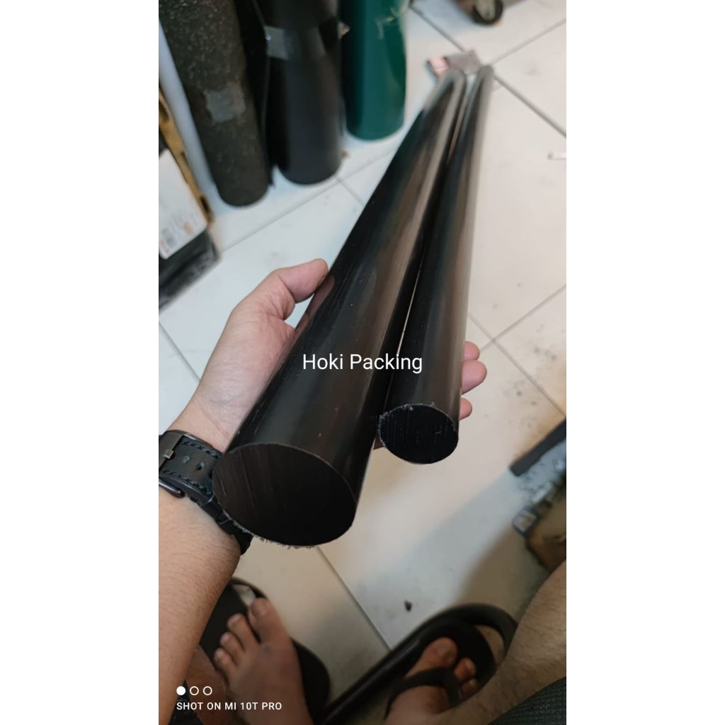 Nylon hitam batangan 75mm x 100cm / nylon rod hitam