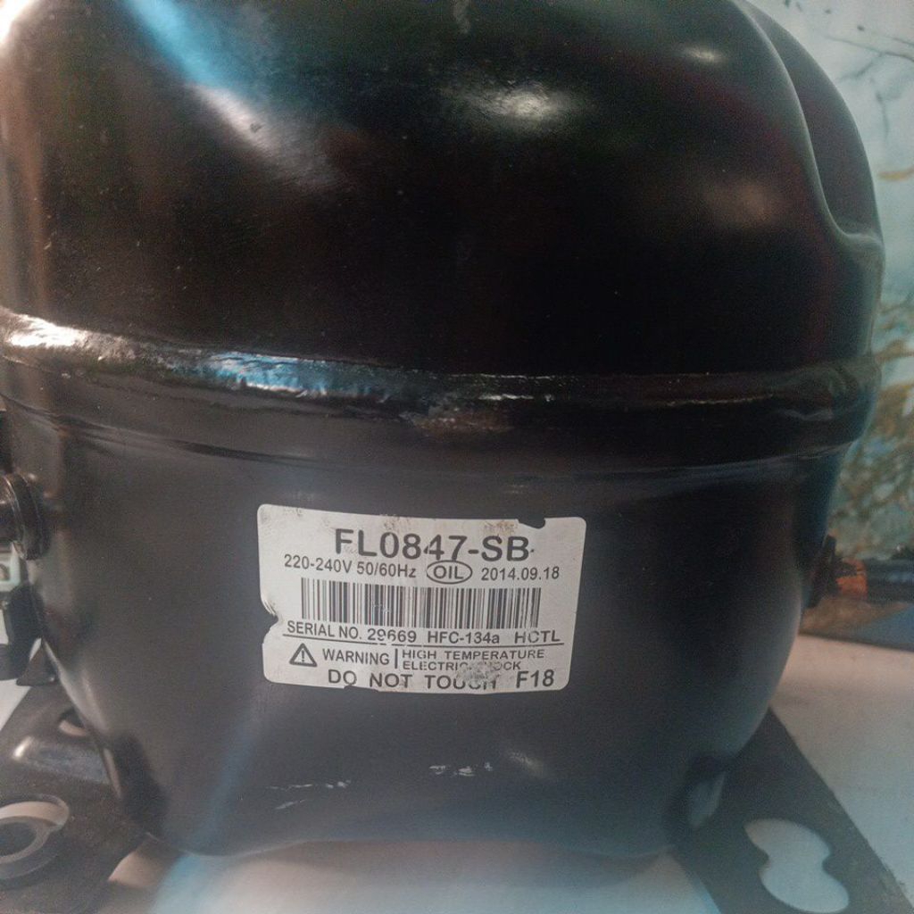 kompresor kulkas 2 pintu Sharp FLO847