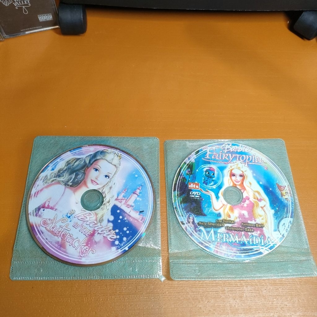 Kaset Barbie DVD Campur 4 Discs B4j4kan B0otleg Sepaket Paket 19