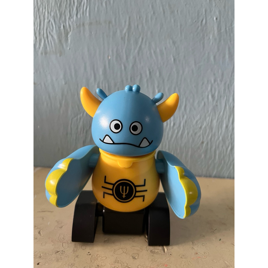 Preloved Mainan Robot Magnet CFC