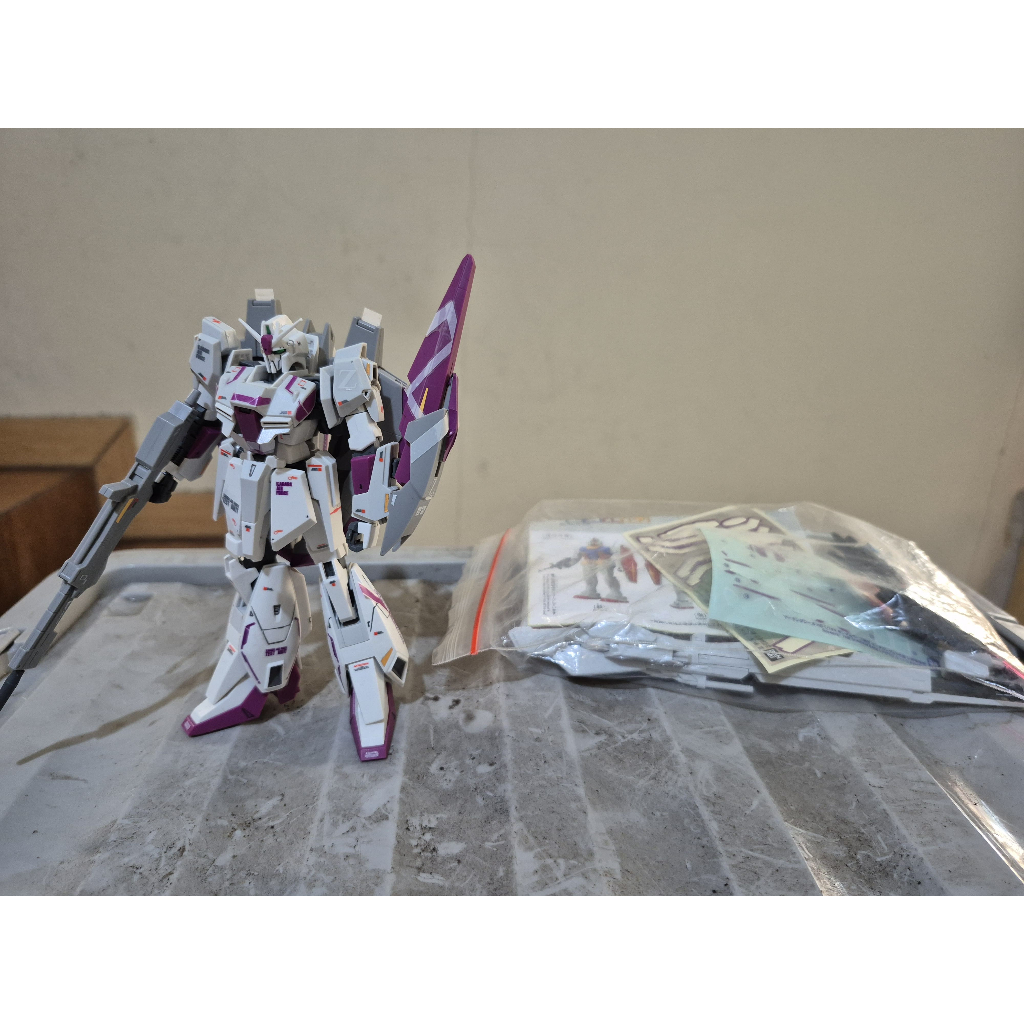 HG White Zeta Karaba Gundam Base Bandai