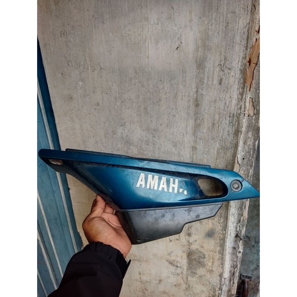 Cover bodi tutup aki Yamaha sigma original