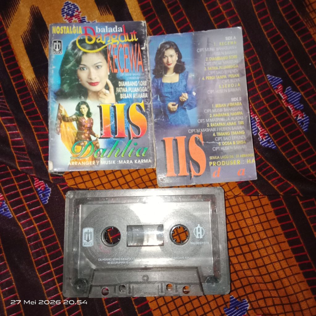 KASET DANGDUT IIS DAHLIA