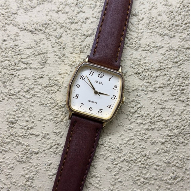 Dresswatch Jam tangan Alba Tank Second Preloved