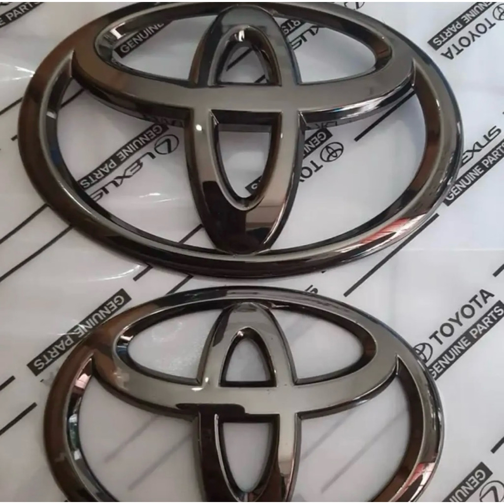 Logo Grill Depan Belakang FORTUNER VNT BLACK CHROME 2010-2015 Original