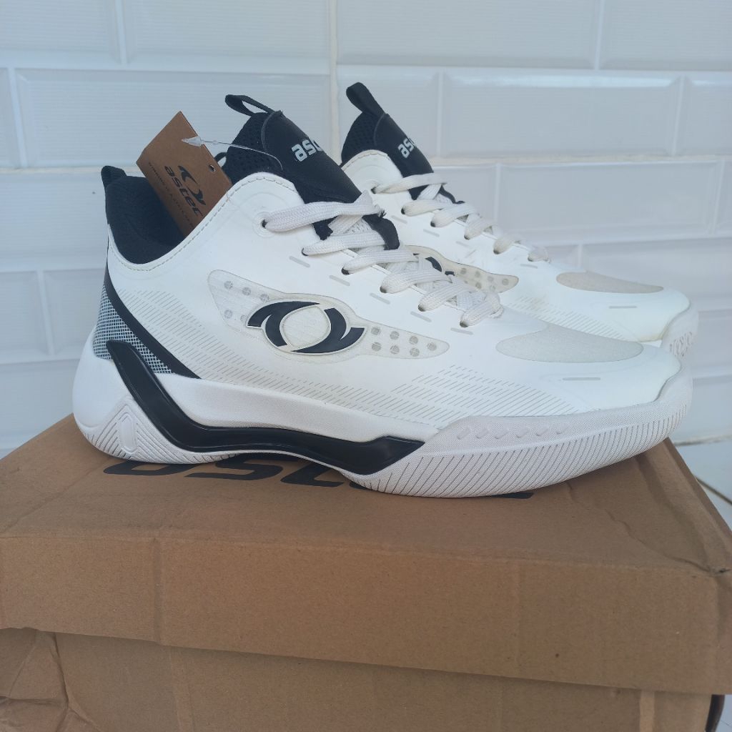 sepatu basket Astec ingram pria