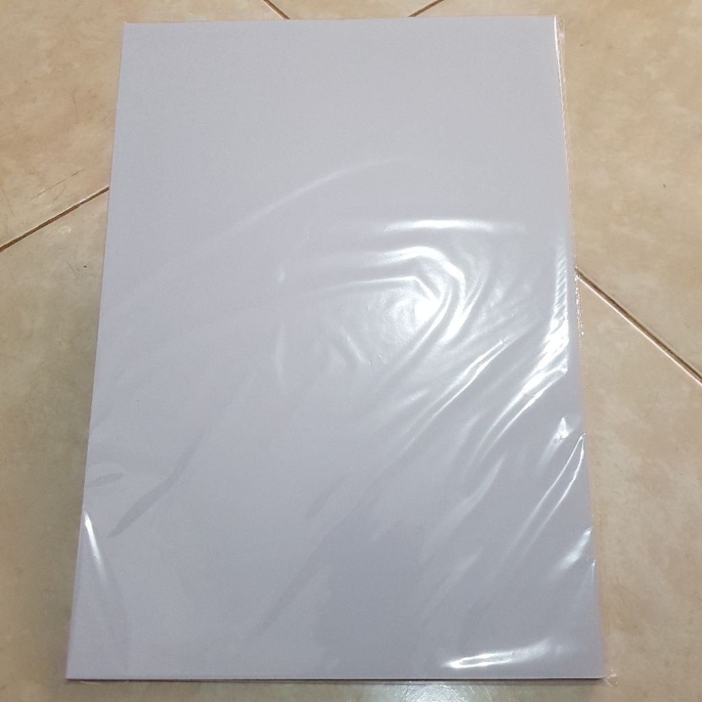 Kertas concorde A4 Putih