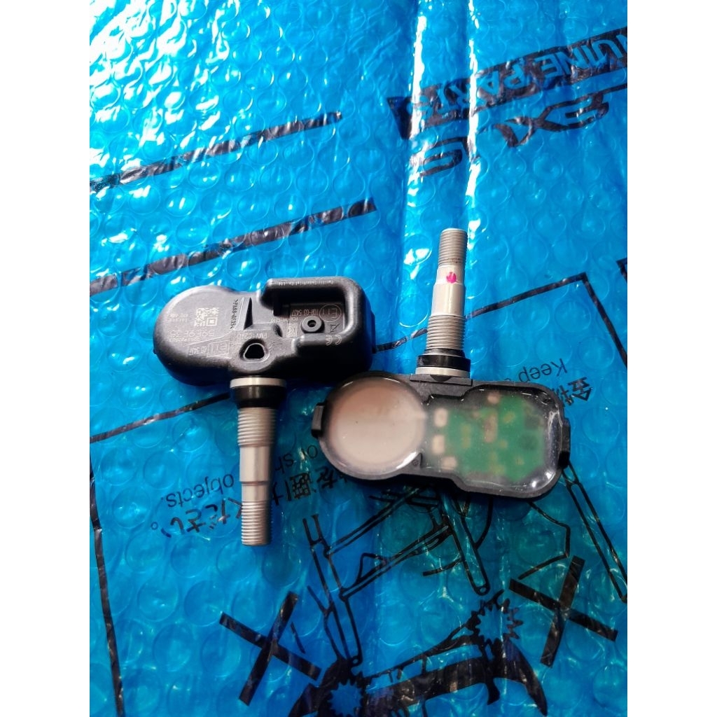 sensor tekanan ban / TPMS original toyota