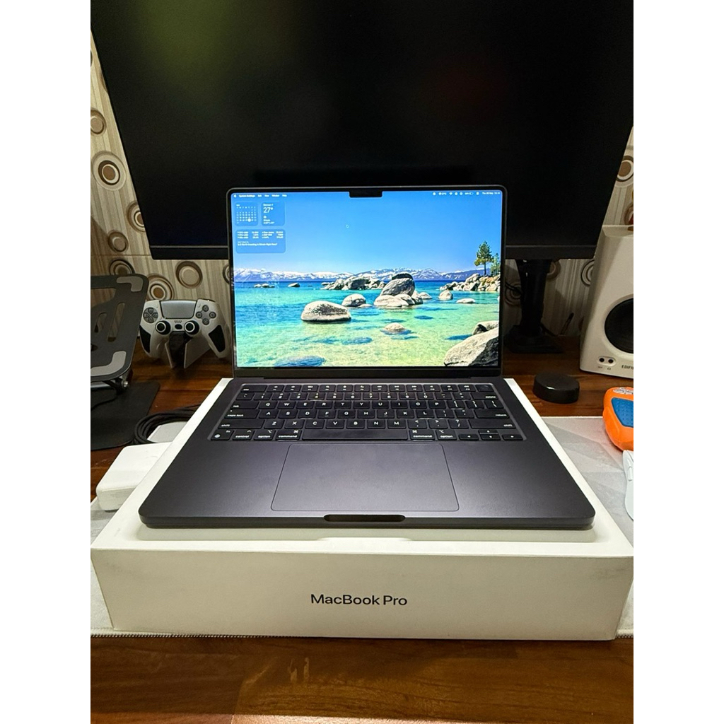 Macbook Pro M4 Pro 24gb RAM 1tb SSD 14 inch