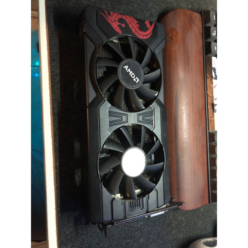 VGA AMD R570