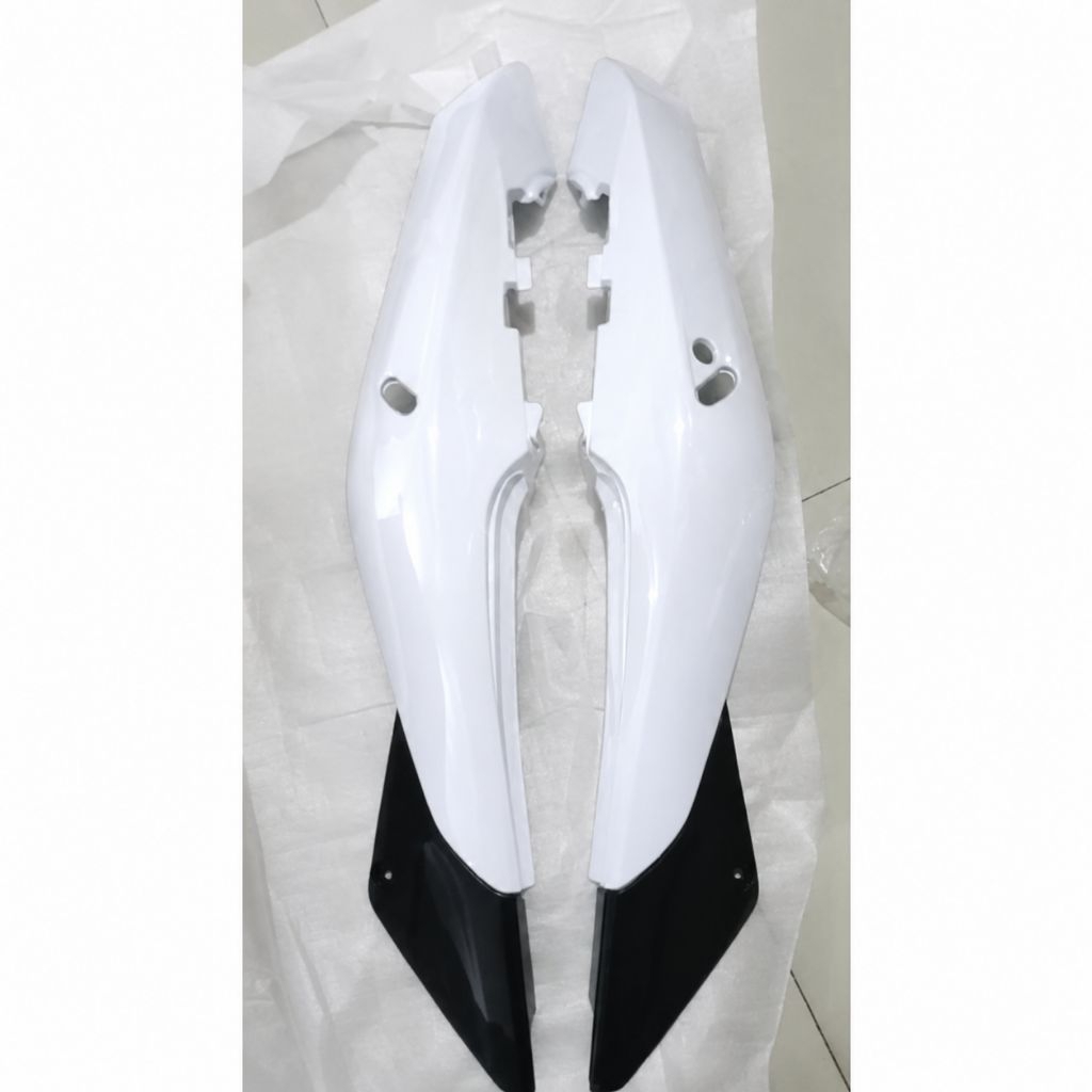 cover body belakang ninja rr old