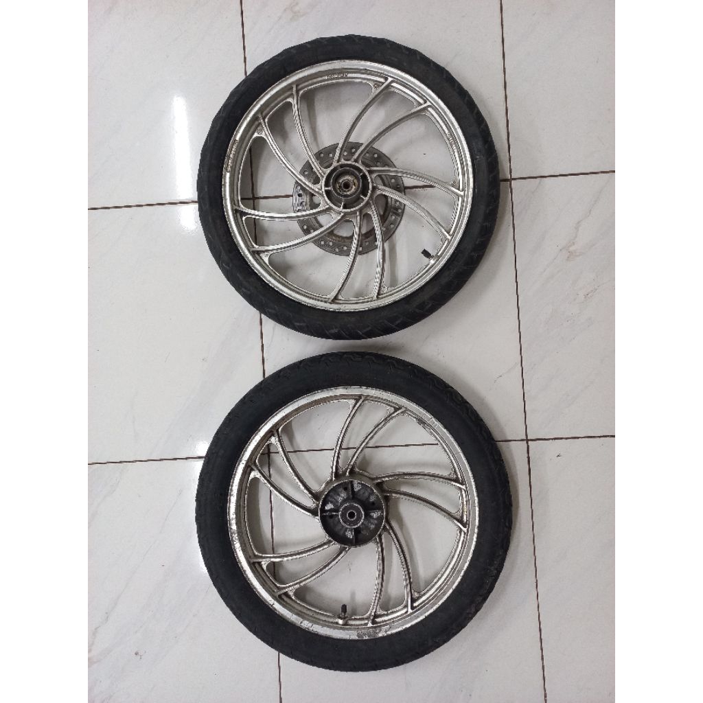 Velg R17 Supra X/Fit lama Cefiro (Original) + Ban D/B.