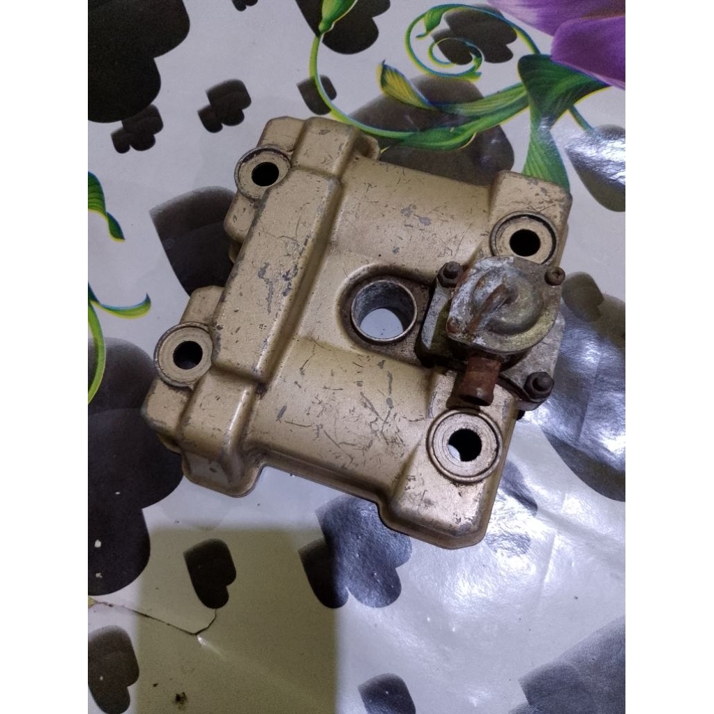tutup deksel fu karbu