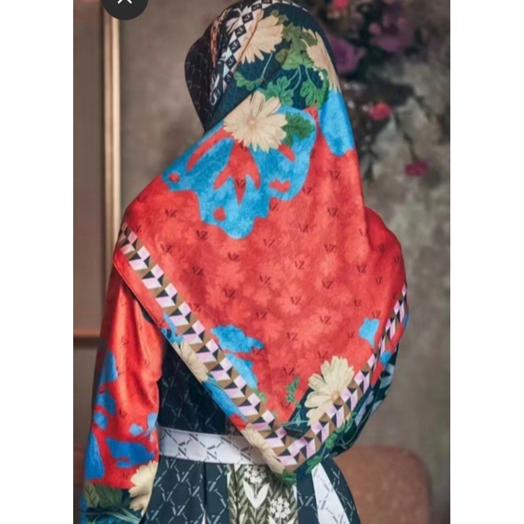 VZ Calantha Scarf Preloved with Box