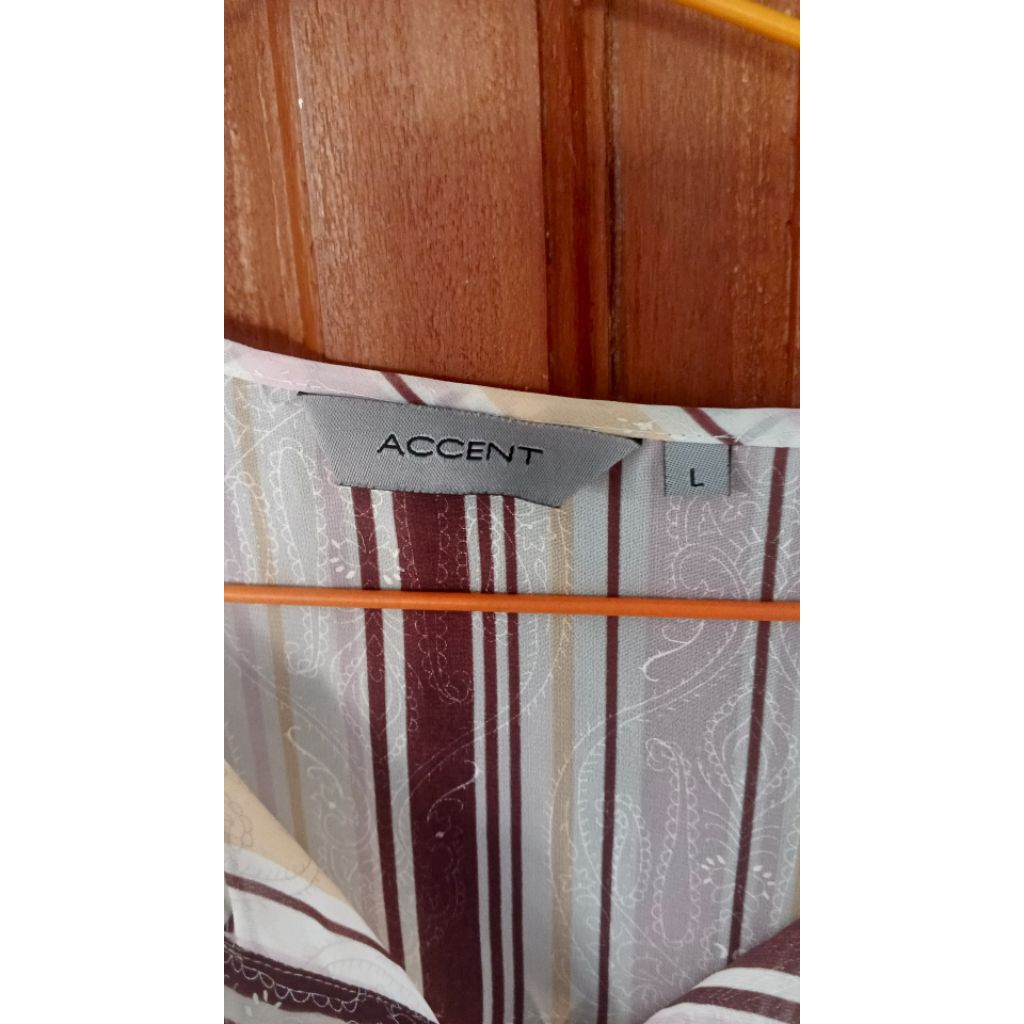 Preloved Baju Wanita Accent