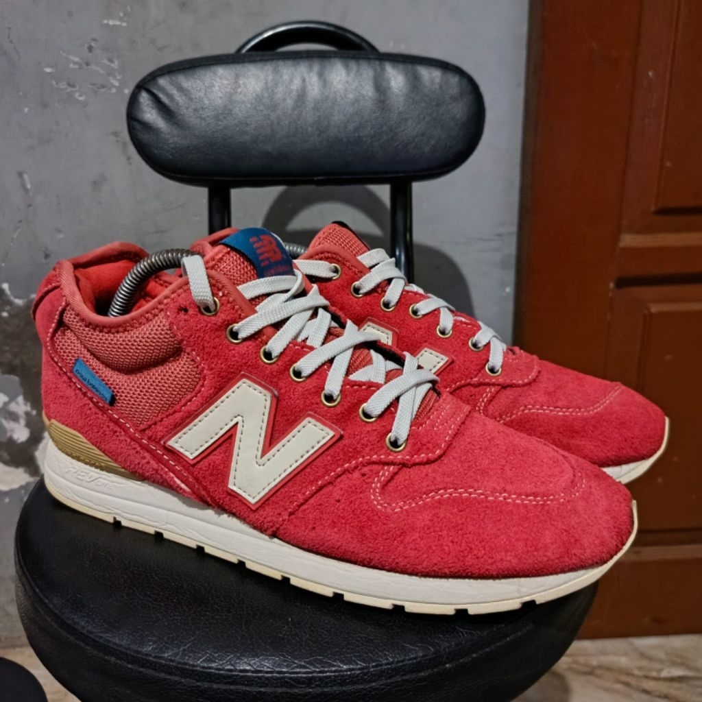NB New Balance 996 Sepatu Second ORIGINAL Size 42 (26.5 cm) ADA MINUS