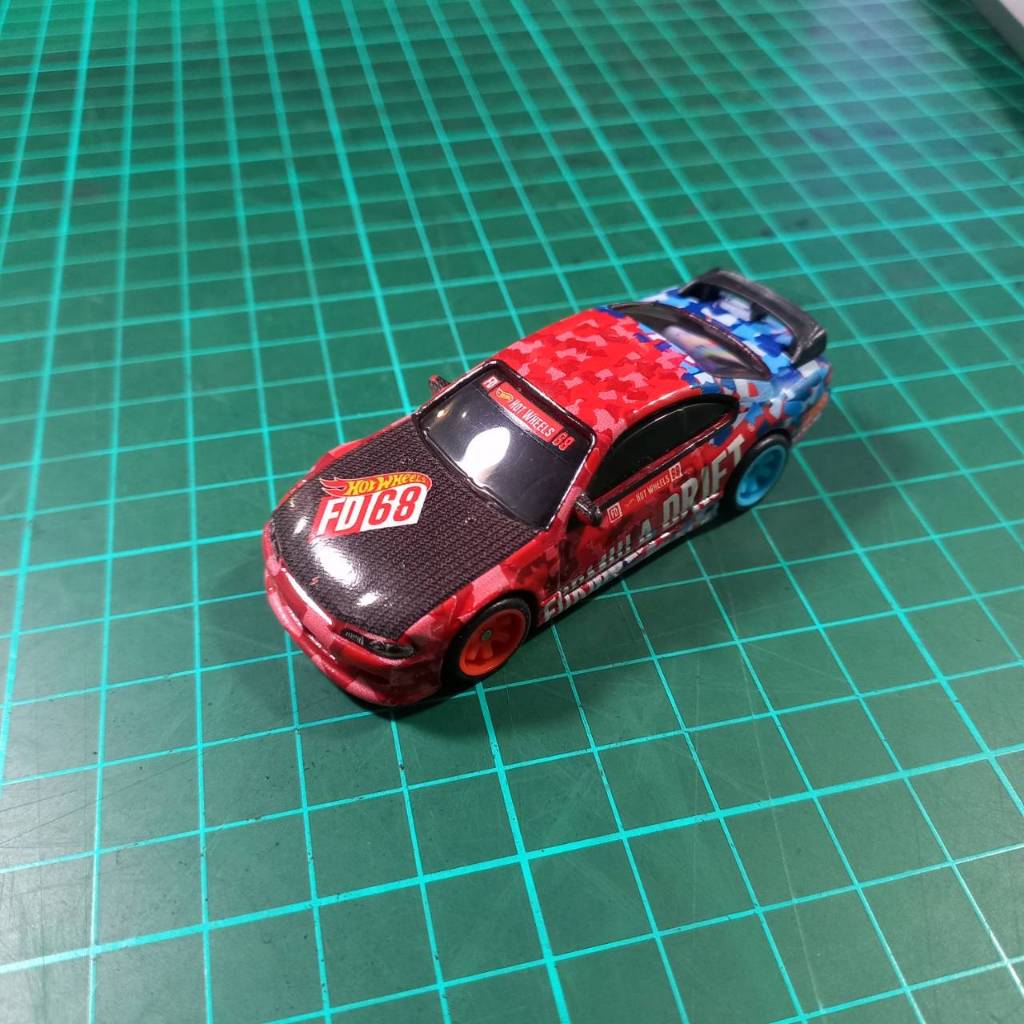 Hot Wheels Nissan Silvia S15 Formula Drift