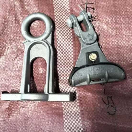 Klem gantung kabel pln DN Clamp bracket 25 - 35 - 50 - 70 suspension dn tarik besi model gantung ABC