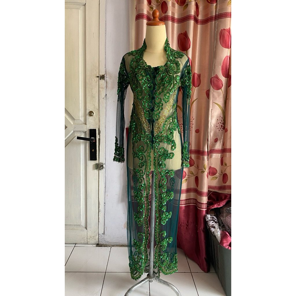 preloved kebaya full payet hijau emerald