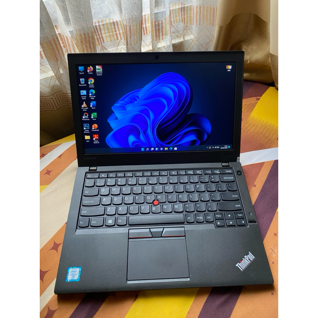 LENOVO THINKPAD X260 – CORE i7, RAM 8 GB SSD 256GB