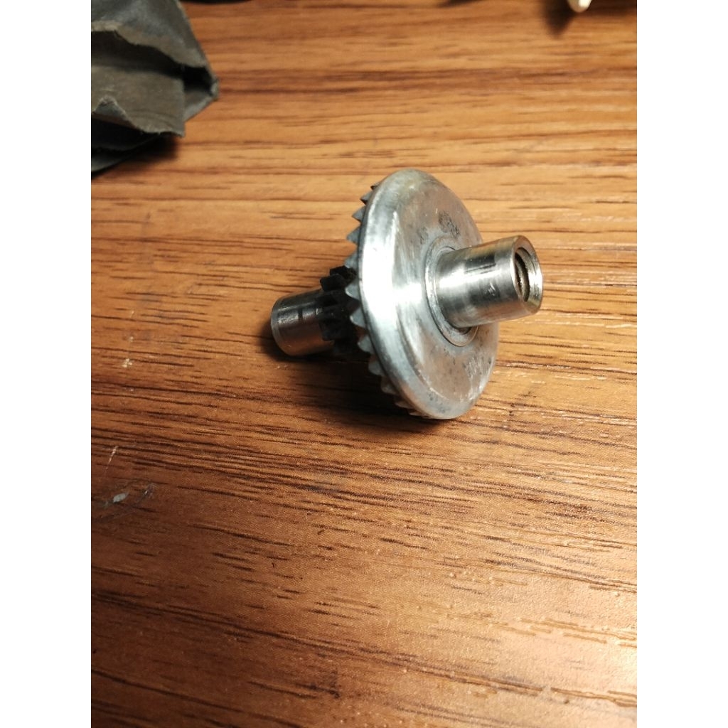 Main gear ryobi ultrapower minus korosi