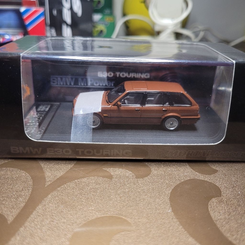 Mortal model BMW E30 touring brown