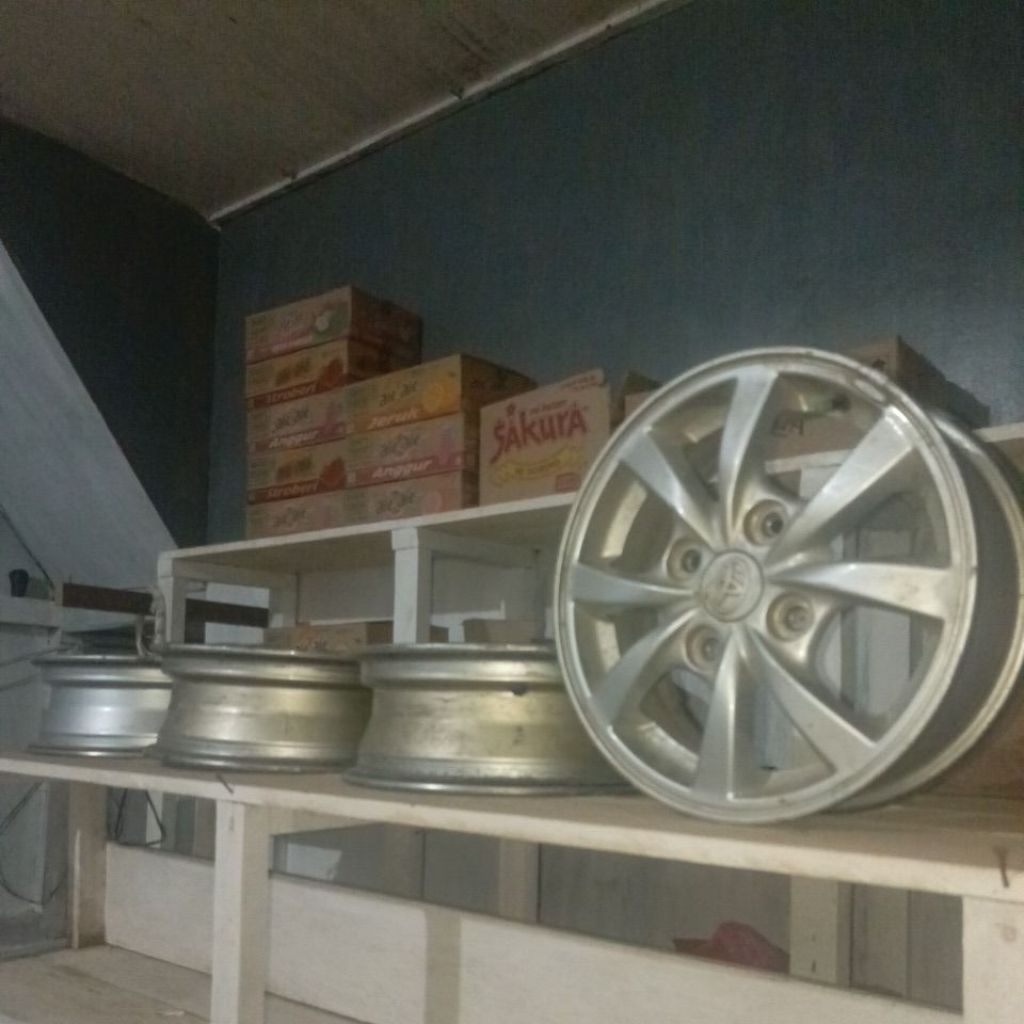 VELG ORIGINAL COPOTAN AVANZA 2014 RING 14