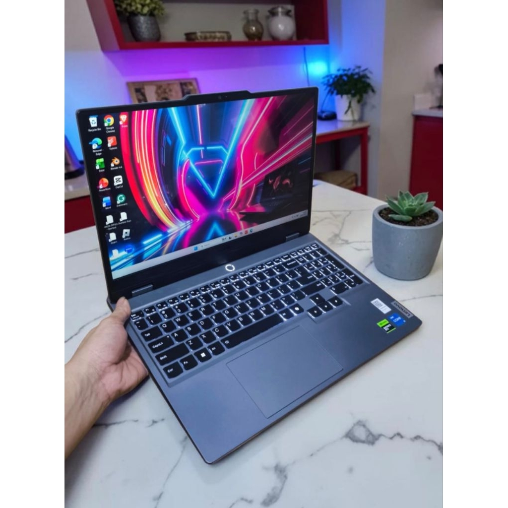 Laptop RENDER LENOVO LOQ NVIDIA RTX SSD 512Gb FULLSET DUAL VGA GARANSI