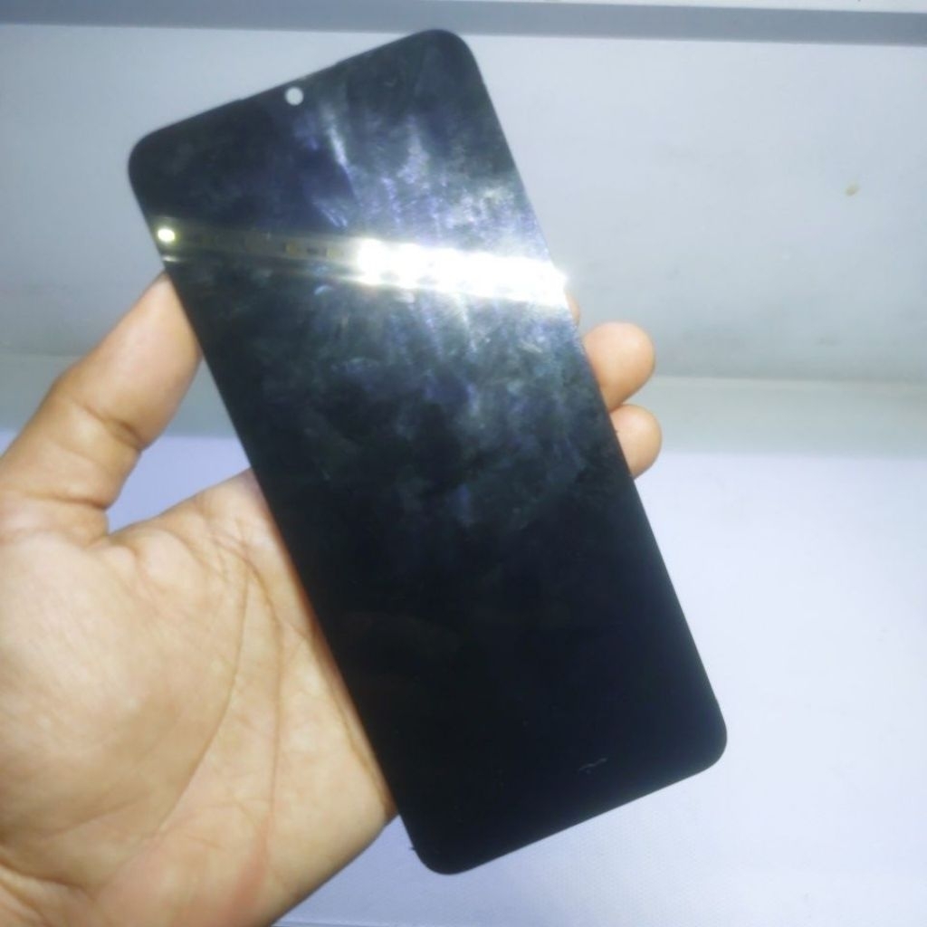 LCD LOKAL REALME C11 2021 BEKAS