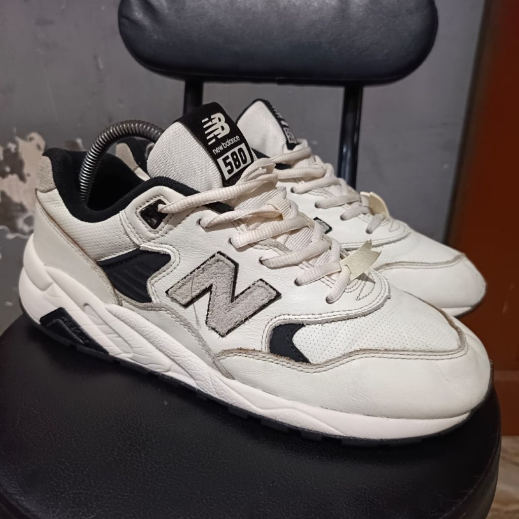 NB New Balance 580 Sepatu Second 100% ORIGINAL Size 41.5 (26 cm)