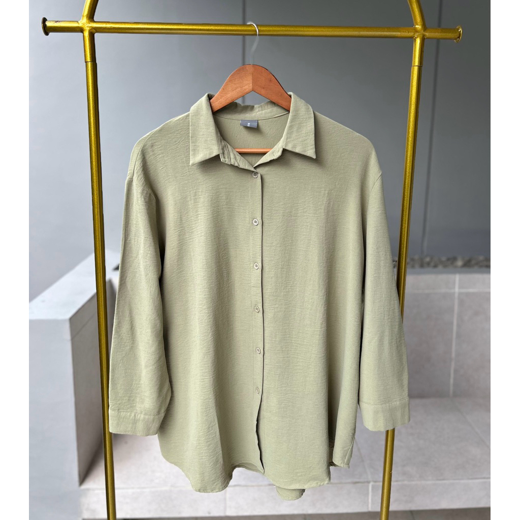 preloved kemeja this is april