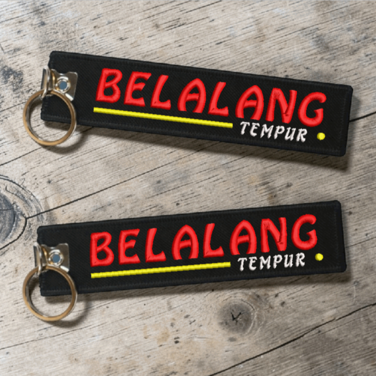 Gantungan Kunci Bordir Belalang Tempur