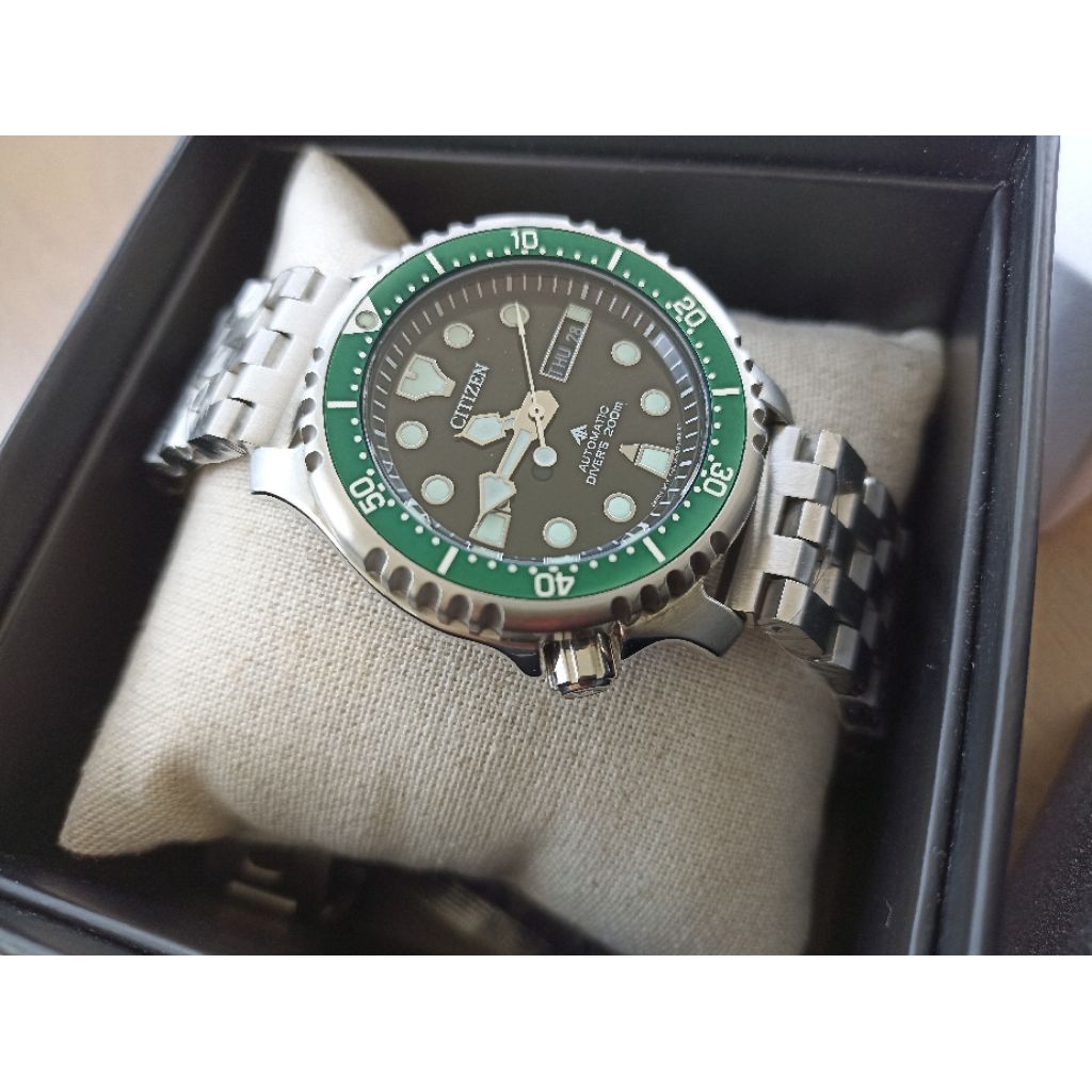 Citizen Promaster Diver NY00 84 Wr200m Italian Military (lengkap)  Bracelet Rantai Hexa 20mm Jam Tan