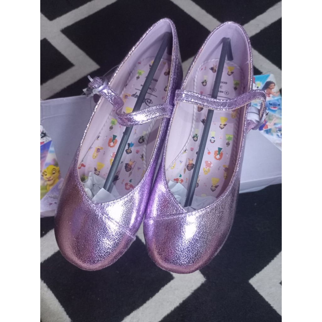 Sepatu Anak Perempuan Disney edisi 100th Anniversary Disney