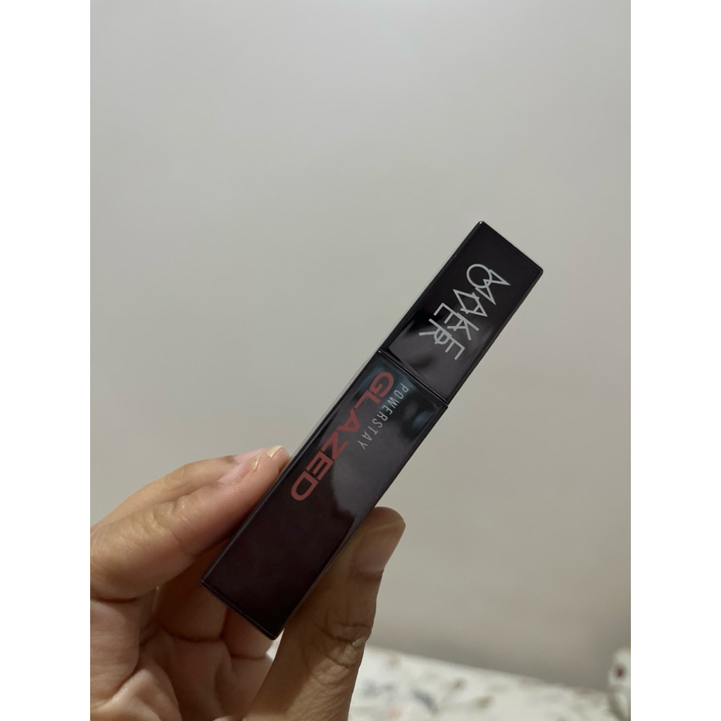 makeover lip glaze