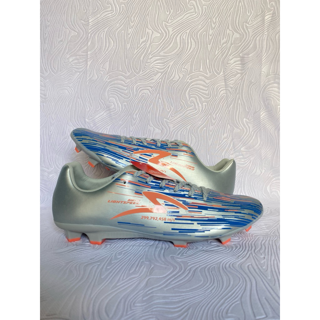 Sepatu Bola LS Reborn