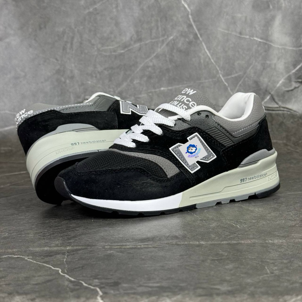 Sepatu 997 black white MB997BK 39-44