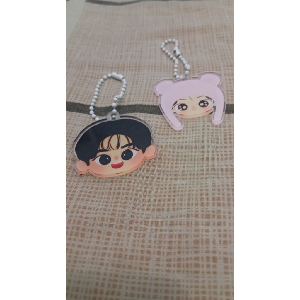 Keychain Acrylic Custom